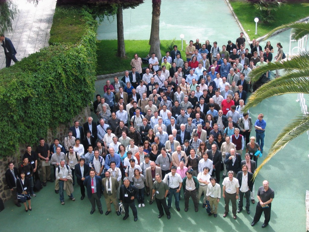 Converging: the participants of the 18th Plasma Wall Interactions Conference