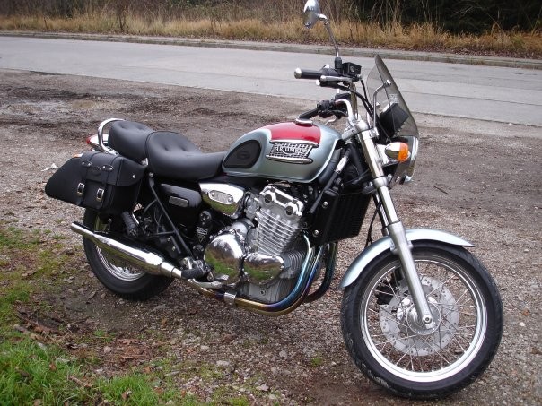 Mark's Triumph Thunderbird 900 motorbike.  (Click to view larger version...)