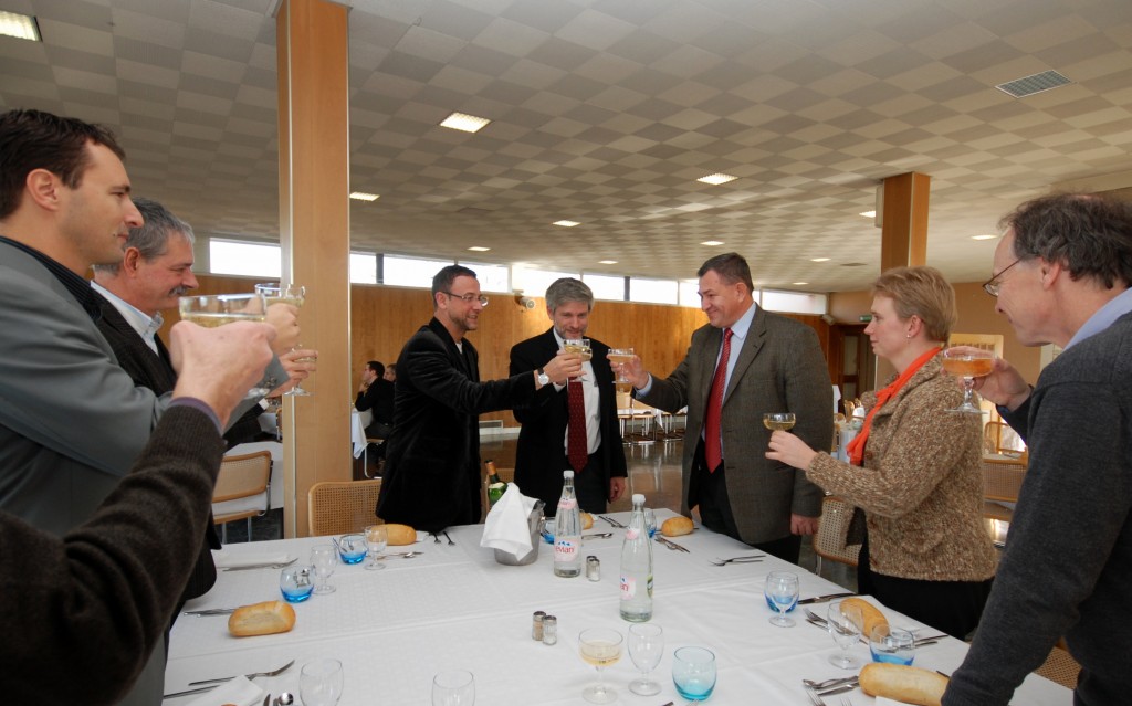 Not part of the Procurement Arrangement, but excellent results are always worth a toast: the ITER Magnet Division and colleagues raise their glasses to Alexander Shikov, Vice-Director of the Bochwar Institute in Moscow. (Click to view larger version...)